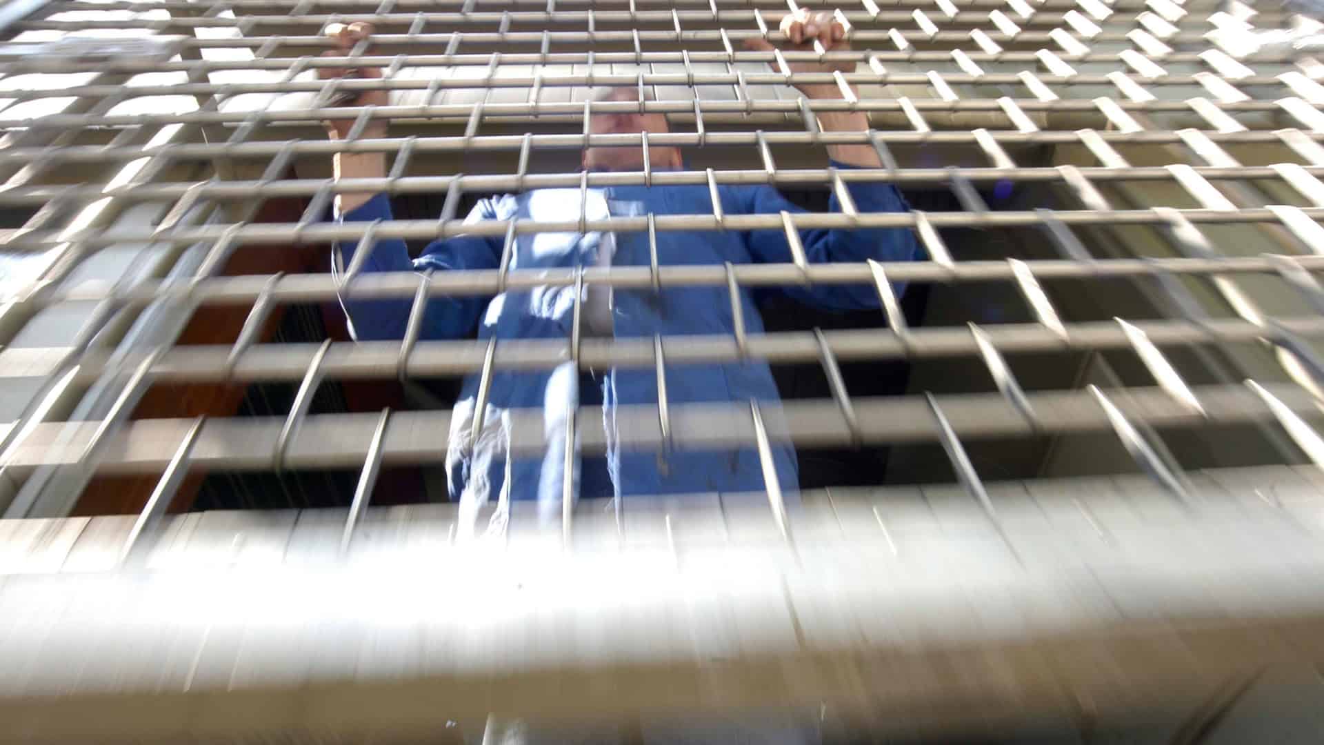 Paragraf kodeksu karnego dotyczący recydywy – art. 64 k.k.